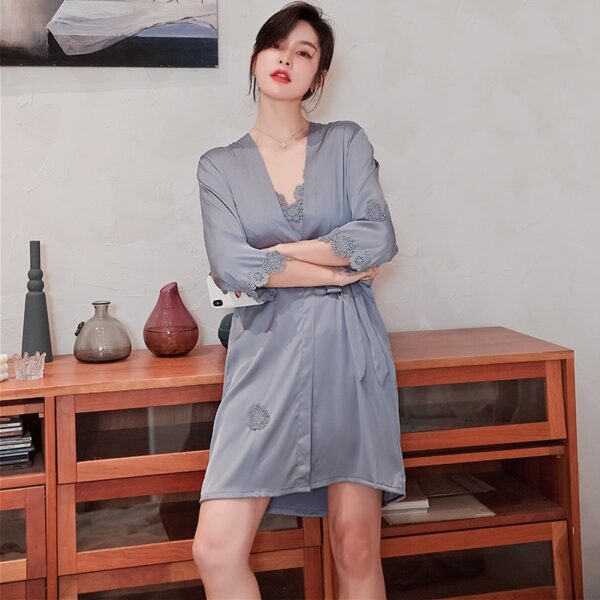 ملابس نوم مجموعة متكاملة